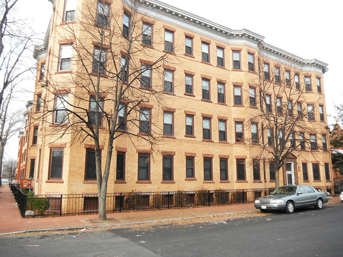 Cumberland Homes Apartment Complex BuildEx Construction Inc